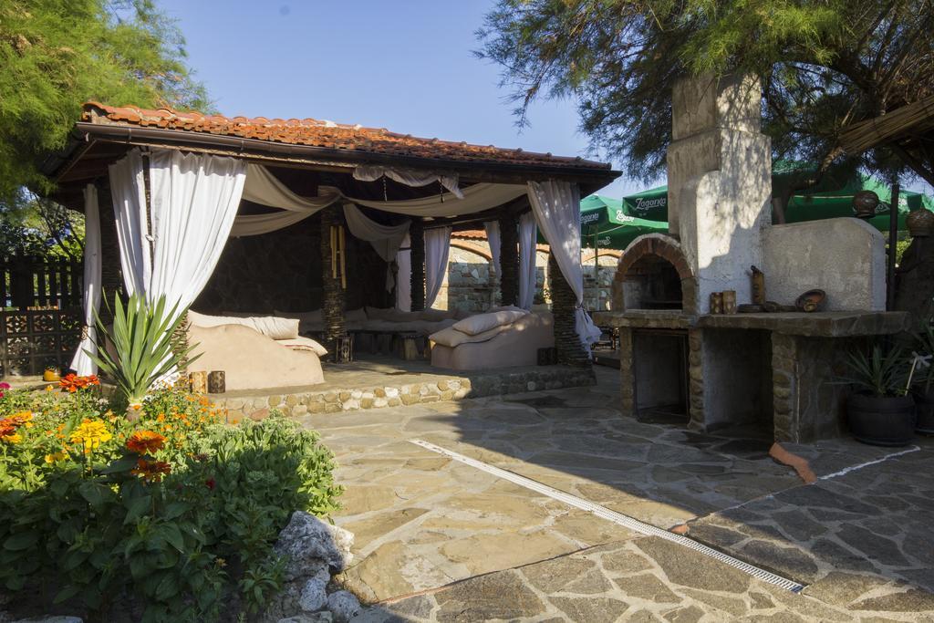 Coral Guest House Obzor Exterior foto
