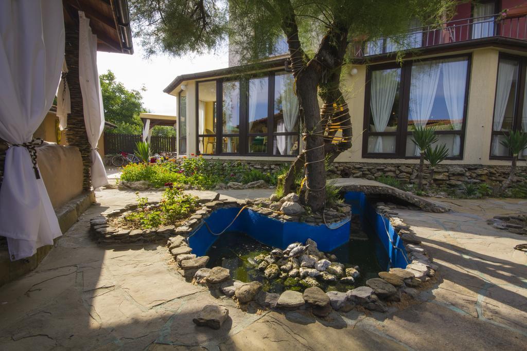 Coral Guest House Obzor Exterior foto