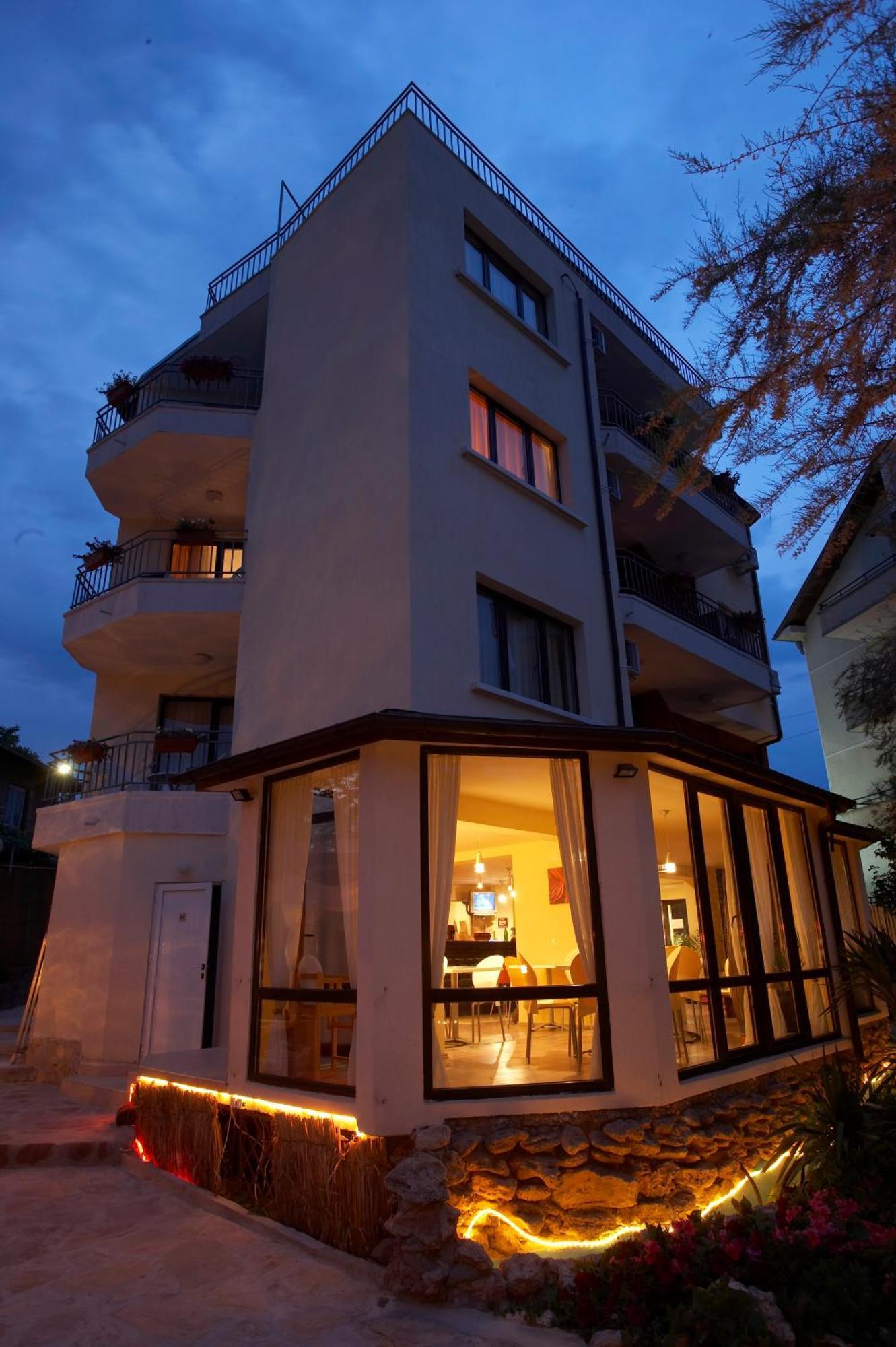 Coral Guest House Obzor Exterior foto